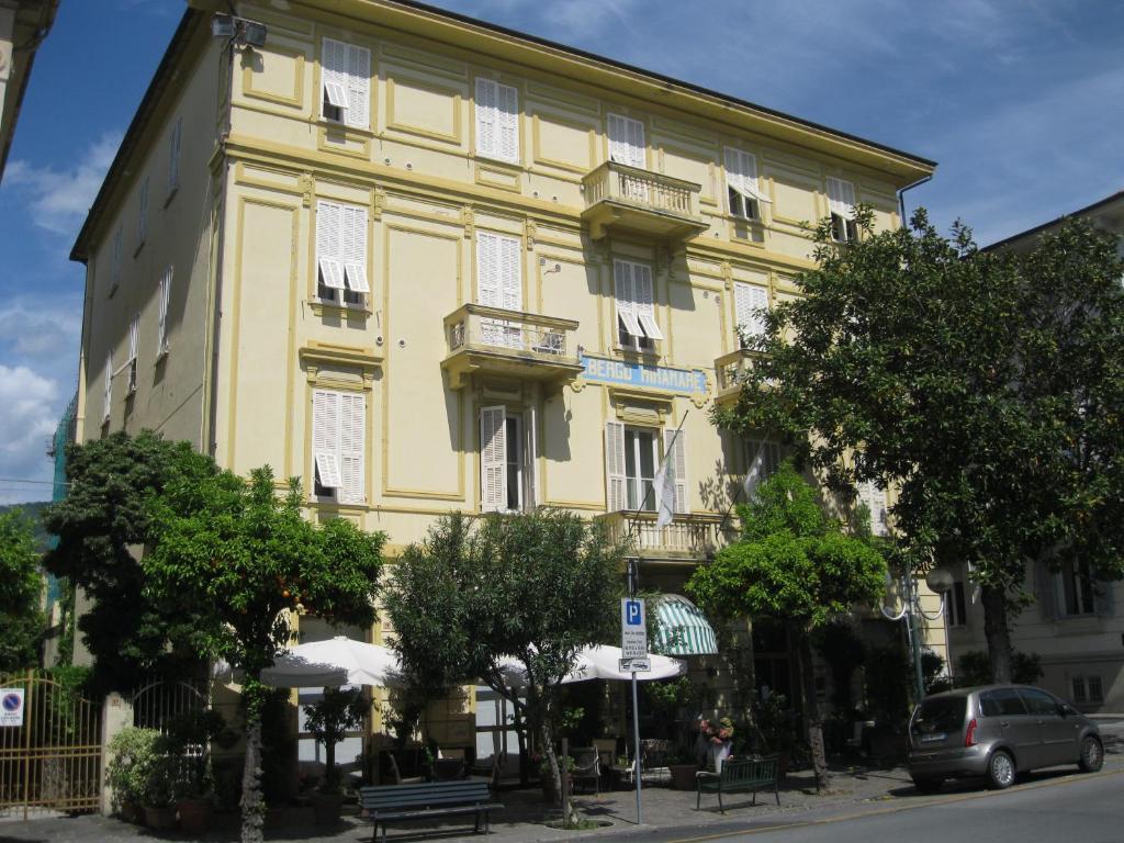 Hotel Miramare Lavagna Esterno foto